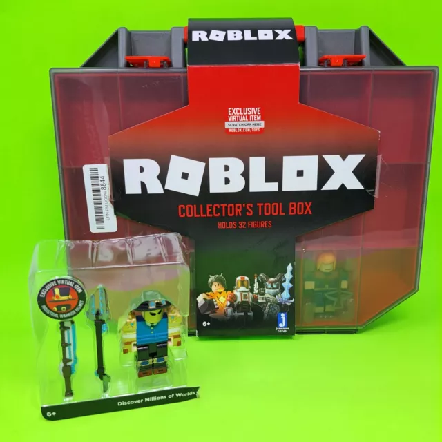 Roblox Toolkit 32 Carrying Case 2 Figures 3 Accessories Red Lazer & Giant  Hunter