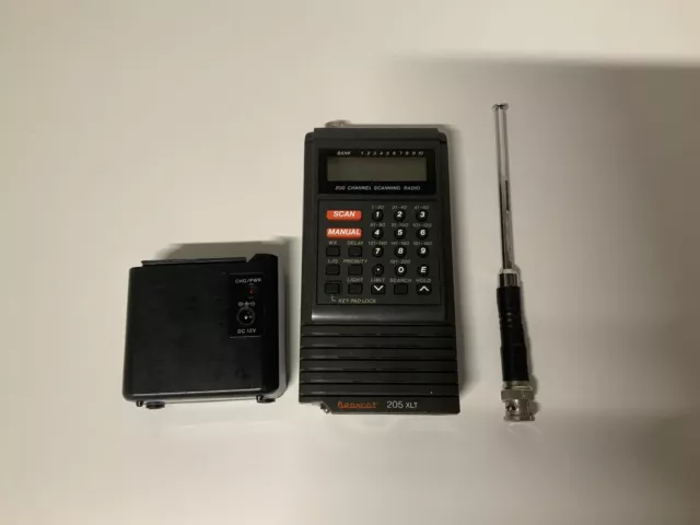 Bearcat 205 XLT 200 Channel Scanning Radio Untested - Please Read description