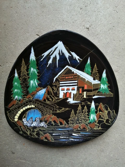 Assiette Émaux Longwy Noire  Numérotée La Haute Montagne