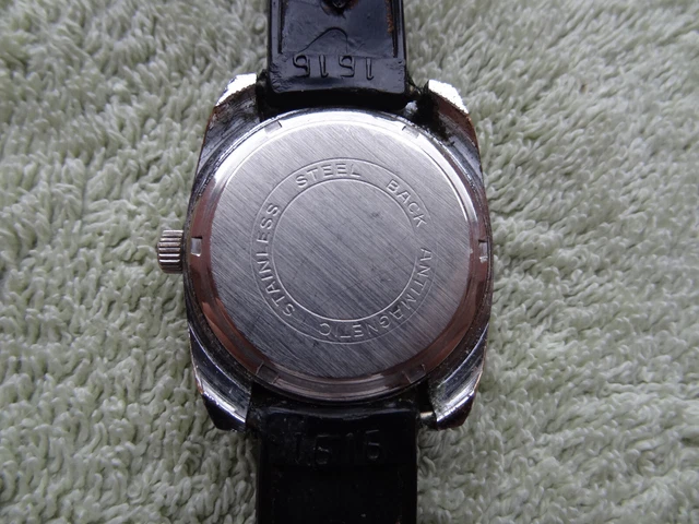 RARE MONTRE EMA Mouvement Mecanique En Etat De Fonctionnement EUR 30,00