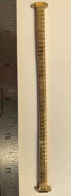 Vintage Speidel "Twist-On" Ladies Gold Tone Stretch Watch Band. 10-12mm. NOS