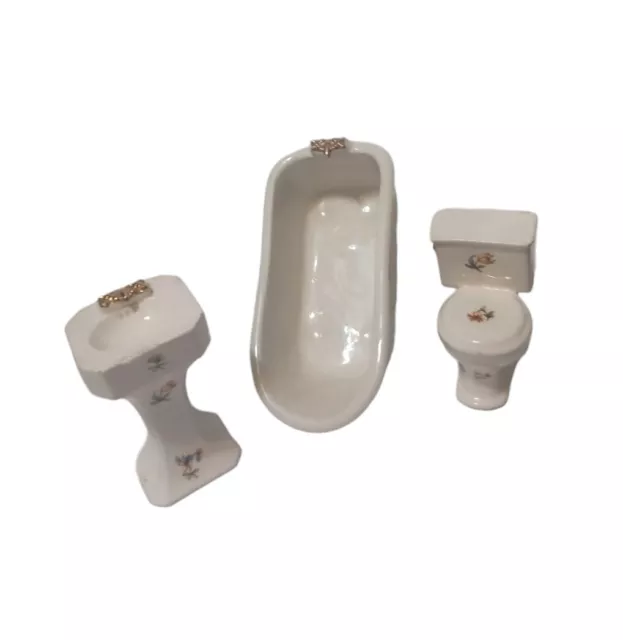 Dollhouse Miniatures Ceramic Bathroom Set