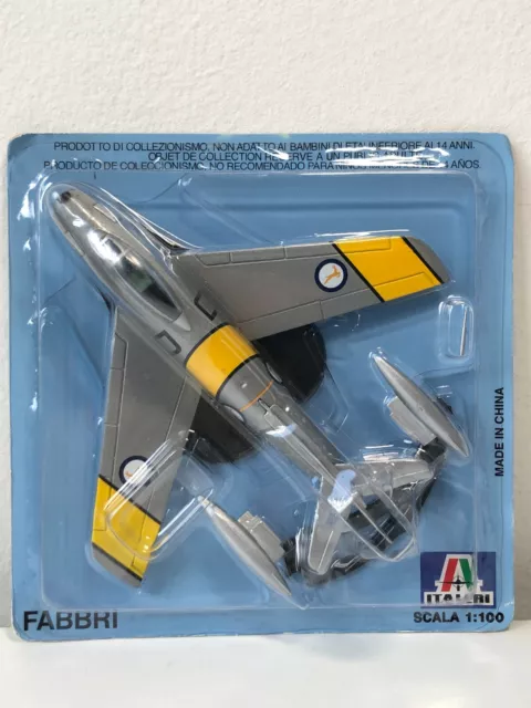 7- ITALERI Military Metal Avion F-86 E Sabre AG-P004 Fabbri 1:100 Die-cast War