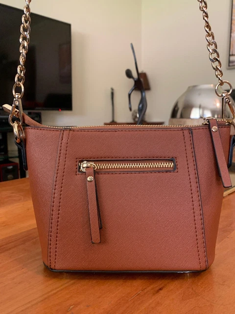Bucket Crossbody Brown Gold Hang/zip closure bag tote small