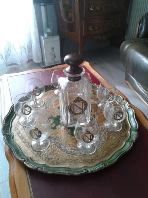 Service carafe   8 verres cognac  Napoléon sur plateau Florentin B E voir photos
