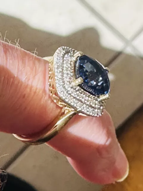 Stunning Vintage 10.73ct Sapphire & Diamond 9K 375 Gold Cocktail Ring 6.29g 'P'