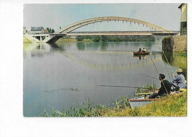 58  Decize  Le Pont Sur La Loire  Peche A La Ligne