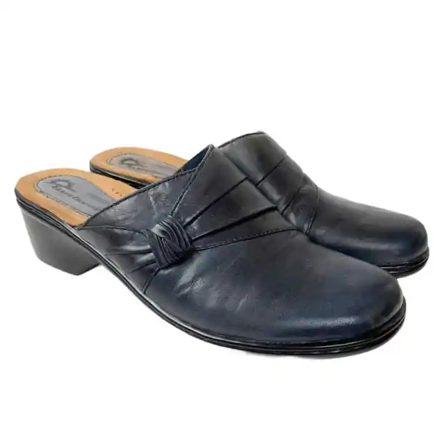 Earth Origins leather clogs Addison black women's size 8