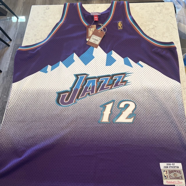 Mitchell & Ness NBA Swingman Road Jersey Jazz 96 John Stockton Purple SM : Sports & Outdoors