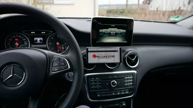 SUPPORT DE TÉLÉPHONE portable RSMount adapté pour Mercedes - GLA X