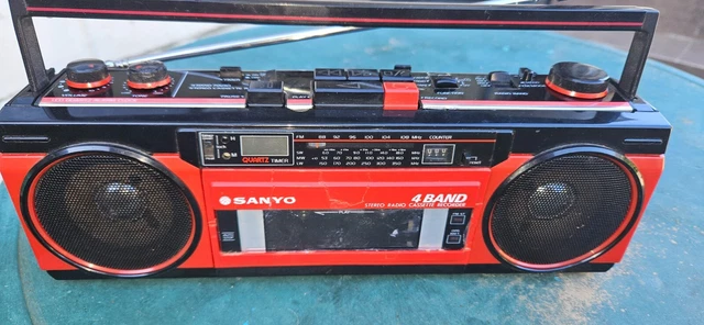Radio-cassette Sanyo MS 350 LE - 1985, AM/FM, Pour Pièces Ou Restauration