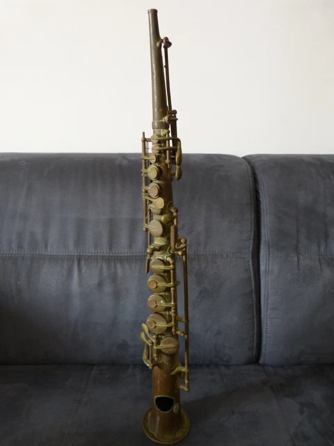 ancien saxophone droit couesnon exposition universelle de paris hors concours 2