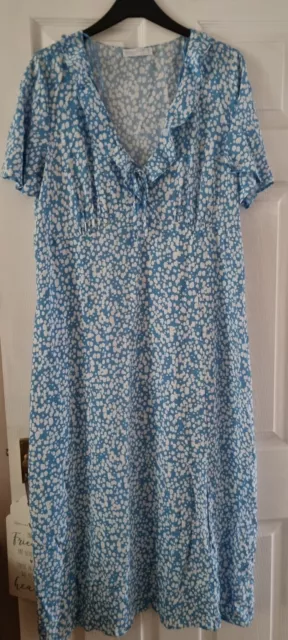 Lovely Cornflower Blue Summer Dress Size 18