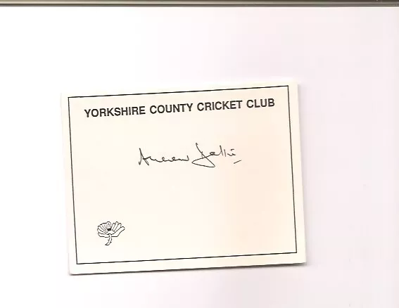 Signed  card  YORKSHIRE  Cricketer  ANDREW DALTON