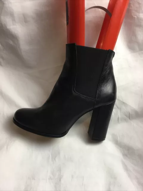 RIVER ISLAND LADIES Ankle Boots UK Size 6 EU 39 Black Leather. £14.99 ...
