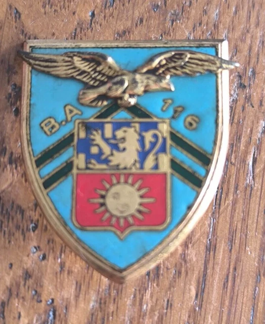 Insigne Militaire école 723 Auxerre Drago Paris A864 – Ancien, Occasion