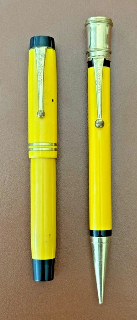 A VINTAGE PARKER Duofold Junior Fountain Pen and Pencil Set - Mandarin ...