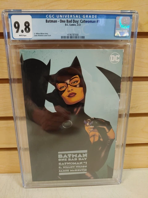 Batman One Bad Day Catwoman #1 2023 DC Jamie McKelvie Main Cover CGC 9.8