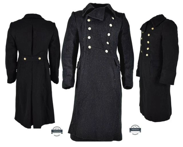 Russian military deals trench coat