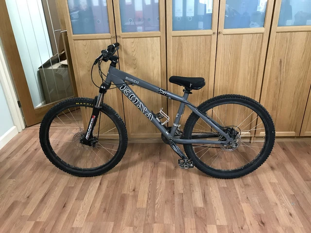 KONA SHRED DIRT Jumper Grey Mountain Bike with Marzocchi