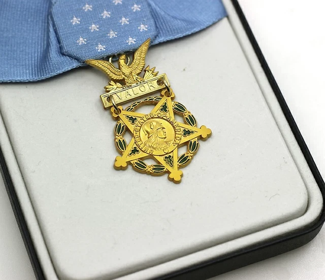 MÉDAILLE D