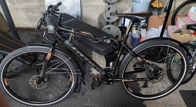 Carrera subway all weather sales edition hybrid bike