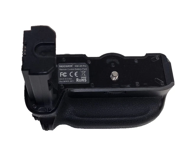 NEEWER Vertical Battery Grip VG-C3EM for Sony A9/A7RIII