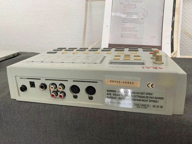 akai s20 sampler Vintage +++++ 2