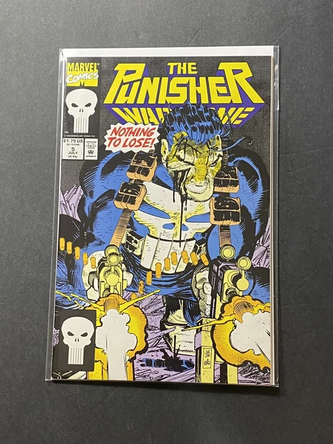 Marvel Comic Book ( VOL. 1 ) The Punisher War Zone #5