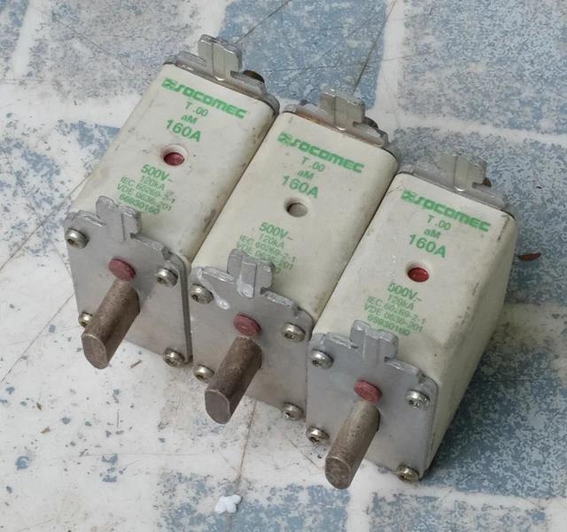 3X Socomec Cartouche à couteau 160A type aM taille 00 500V. Lot de 3