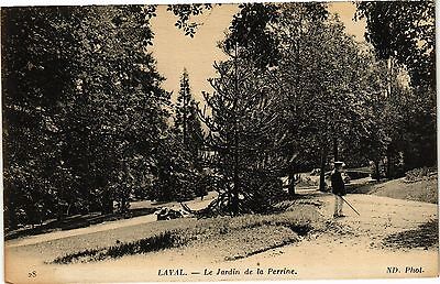 CPA Laval-Le Jardin de la Perrine (186789)
