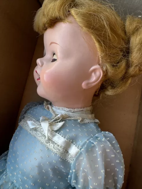 1950's  IDEAL’S  Saucy Walker Doll in Original Box, 22” tall, No. 2007, USA 3