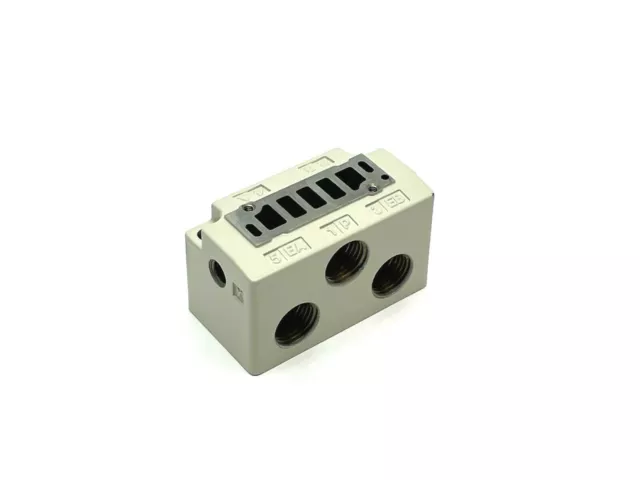 SMC SY3000-27-1 Sub-plate for Solenoid Valve