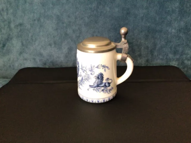 Vintage Porcelain Blue & White Lidded Beer Stein/Tankard. Schrobenhausen Germany