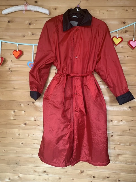 Vintage raincoat deals womens