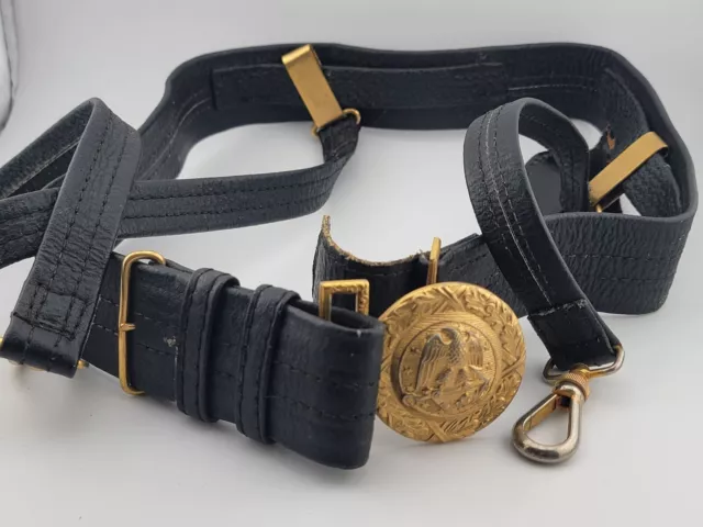 WW2 US Navy Officer Metal Brass Belt Buckle And Sword Belt