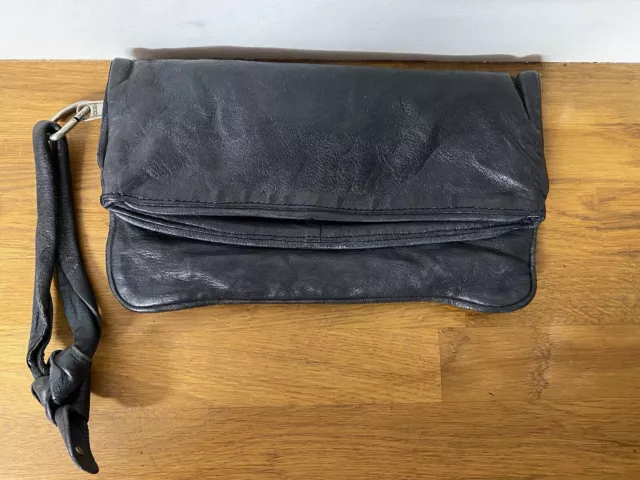 Witchery clutch hotsell