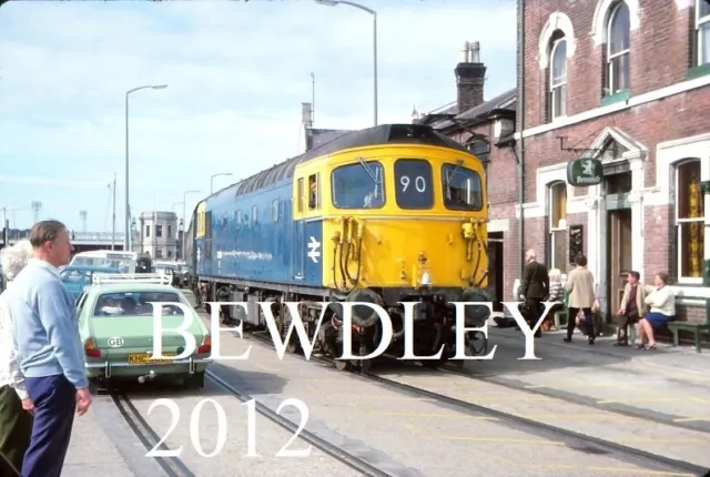 *ORIGINAL 35mm KODACHROME SLIDE*33113 AT WEYMOUTH 21/9/75 + COPYRIGHT