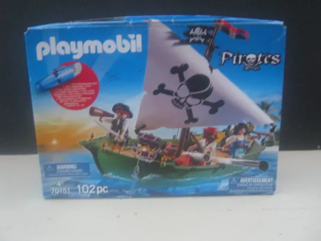 PLAYMOBIL 70151 Pirates Pirate Ship with Underwater Motor never used still baged