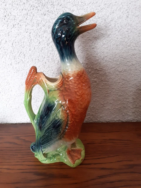 Pichet canard en barbotine