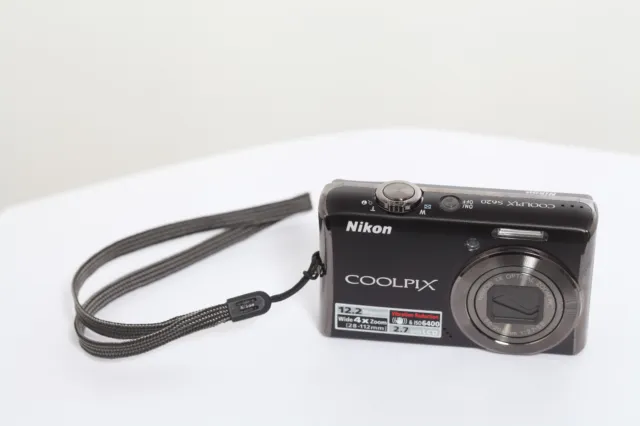 Cámara Digital Compacta Nikon Coolpix S620 Con Batería Y Cargador