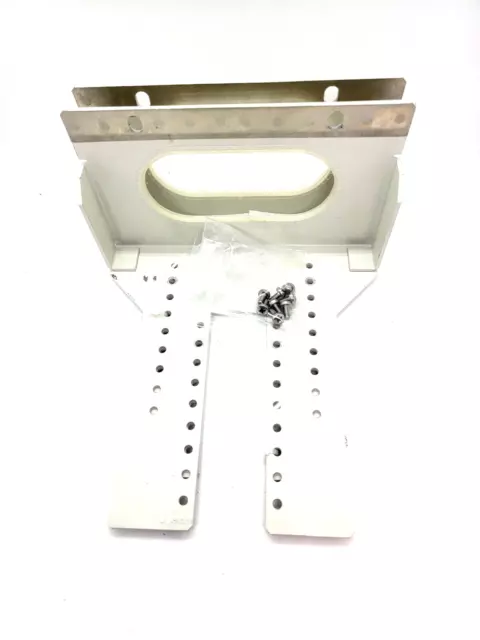National Instruments Front Rack Mount Kit for PXI-1042 / PXIe-1062 /1082 Chassis