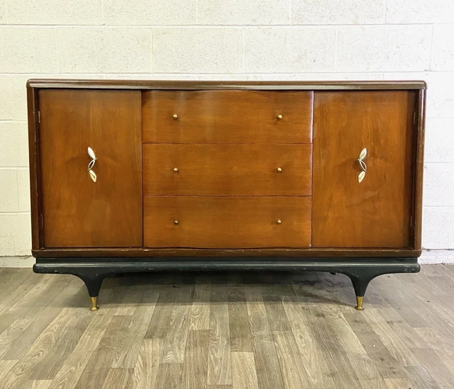 Vintage MCM Lammert's Walnut Sideboard Buffet Cabinet TV Stand