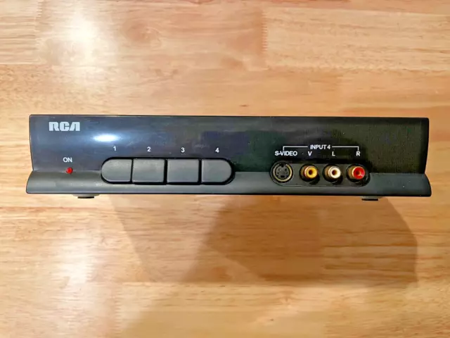 RCA 4-Way Audio Video Selector Switch & RF Modulator w/ 9V Power Supply (CRF940)
