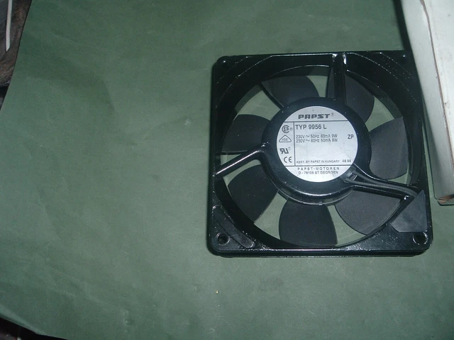 Papa....... 9956 L....... Ventilatore 230Vac 50/60 Hz.... Nuovo Confezionato