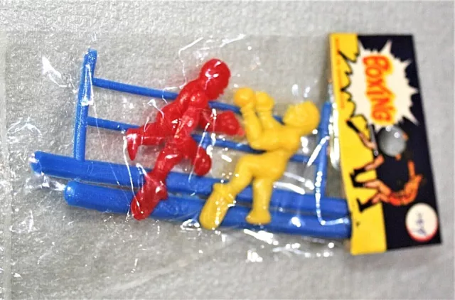 Dime Store Boxing Match Animated Toy Plastic Hong Kong 1960s NOS New