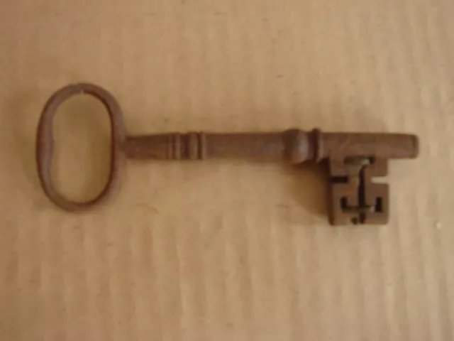 (2) Large Old Iron Antique Skeleton Key 18Th/19Th Century 10 Cm Long L@@@K