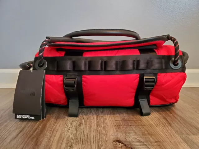 The North Face Black Series Base Camp Duffel Bag 30 Liter Insulated New with Tag