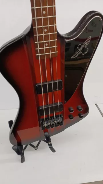 EPIPHONE THUNDERBIRD PRO BASS IV Cuerpo de caoba usado cuello de arce