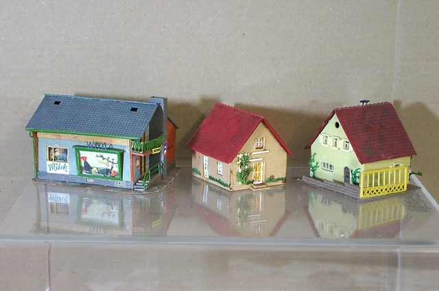 Busch 1183 – Marché De Noël – Kit De Modèle HO (1/87) – Pour Maquettes Ferroviaires Et Dioramas – Collectionneur Dès 14 Ans
